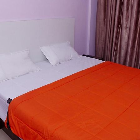 Shree Prabhu Prem Dham, Chhatikara, Vrindavan Exterior photo